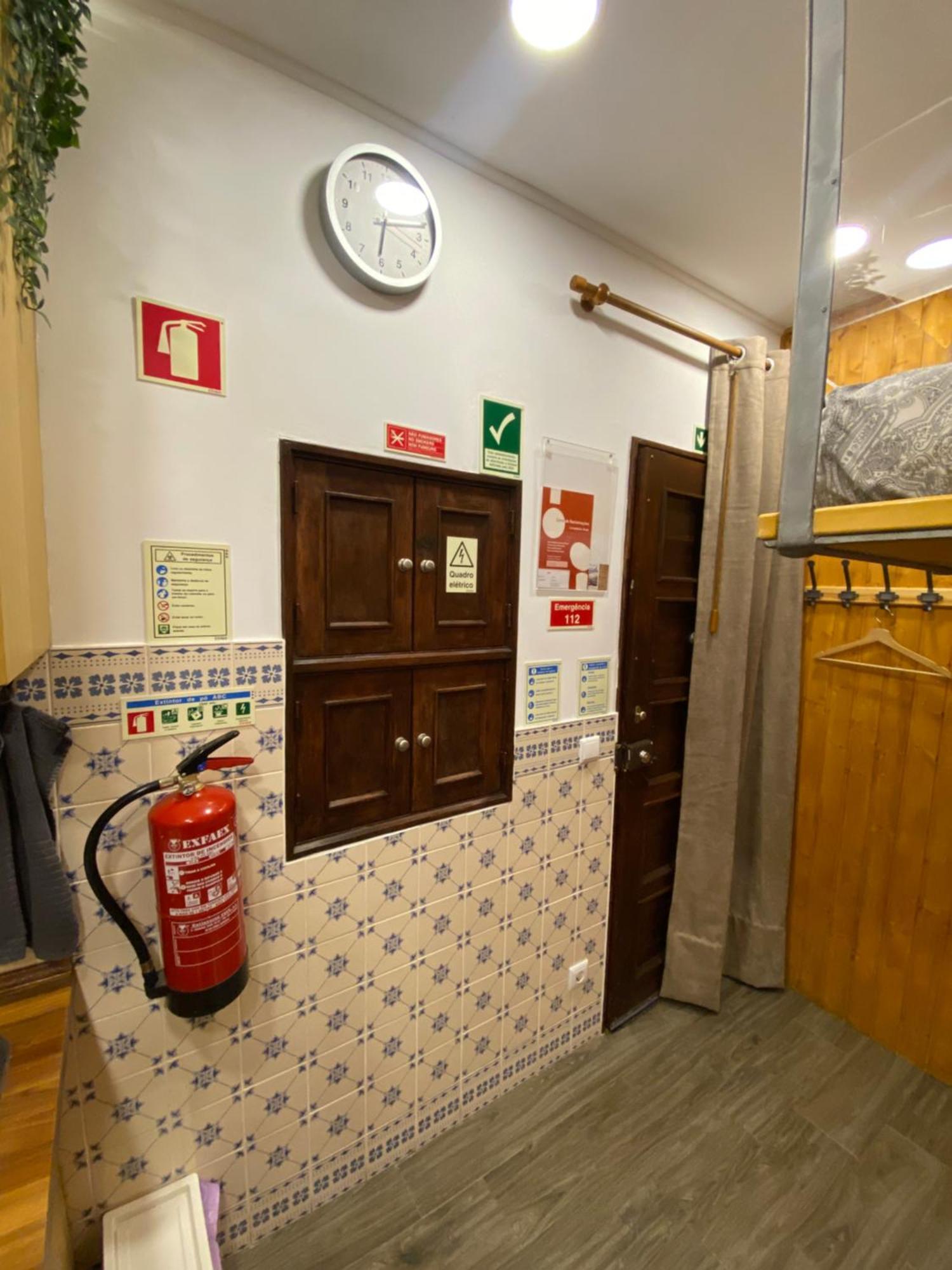 Estudio T34 - City Historic Center リスボン エクステリア 写真
